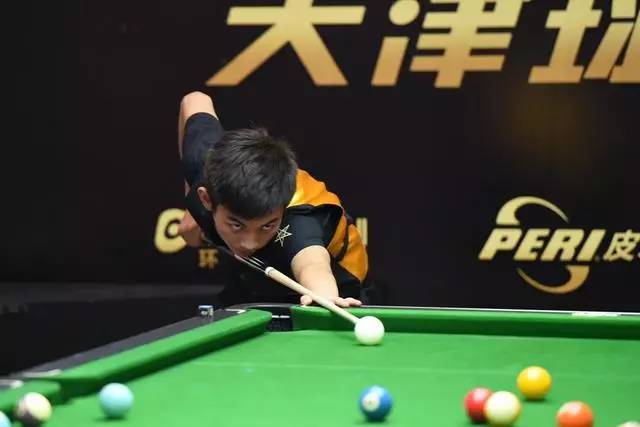 队传递了警 队传递了警