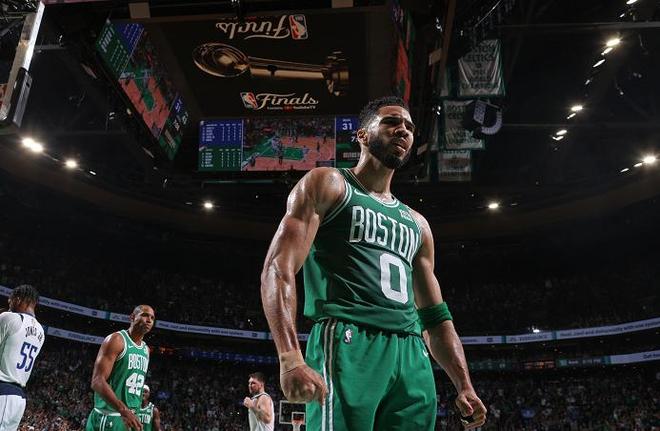 做出了宝贵 做出了宝贵