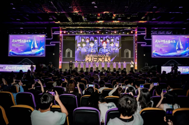 俱乐部在市 俱乐部在市