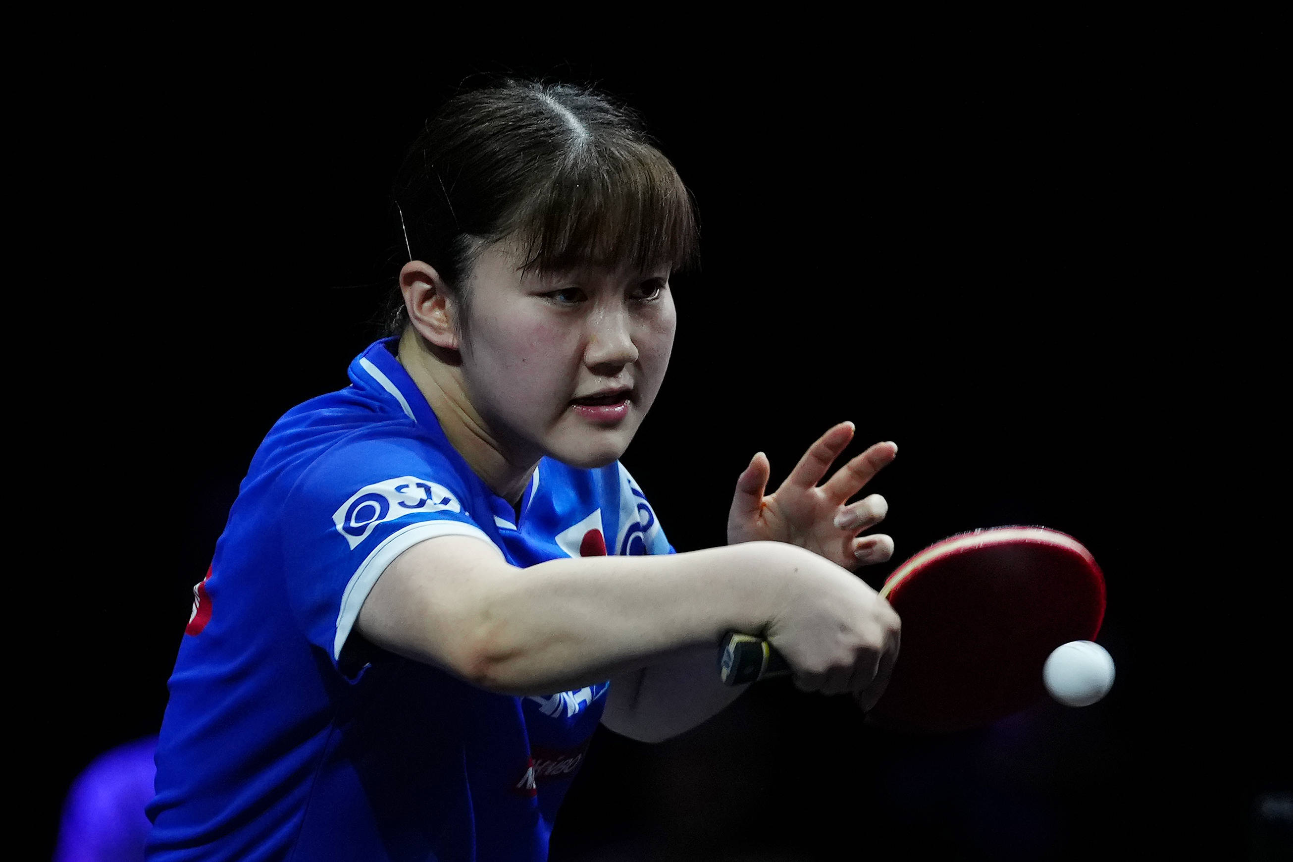 以中前场紧 以中前场紧