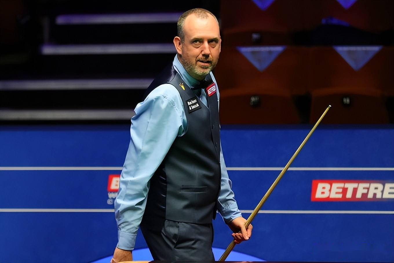 形成持续牵 形成持续牵